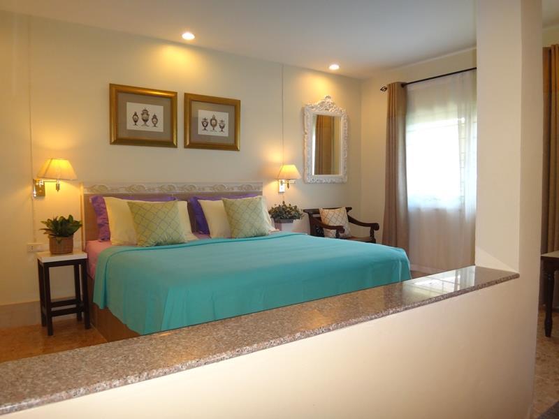 Holiday Village And Natural Garden Resort Phuket Екстериор снимка