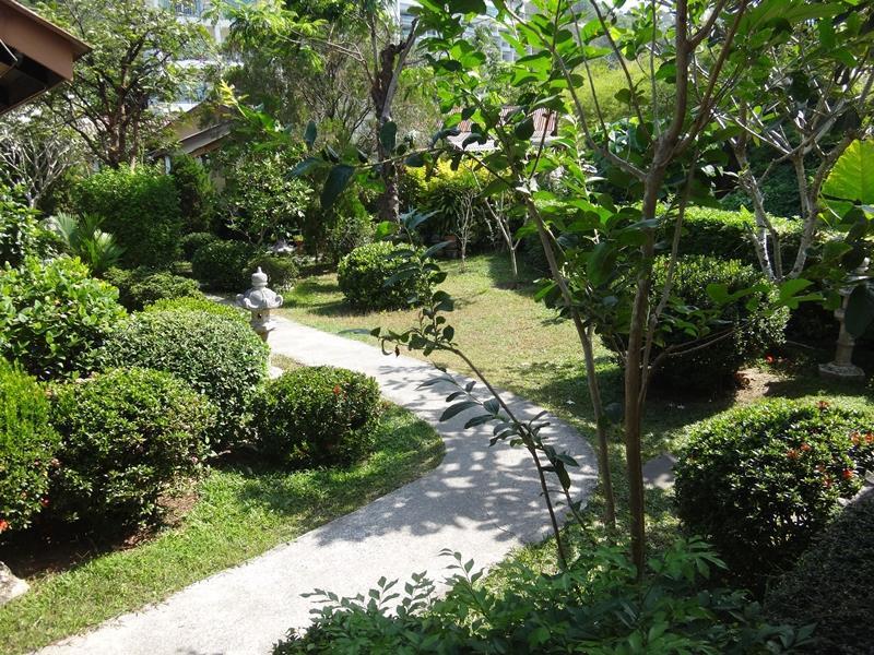 Holiday Village And Natural Garden Resort Phuket Екстериор снимка
